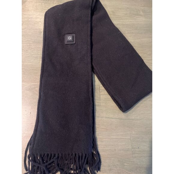 Rechargeable Heated Scarf With Fringes By Genovega - Soft Black Fabric - Picture 1 of 6